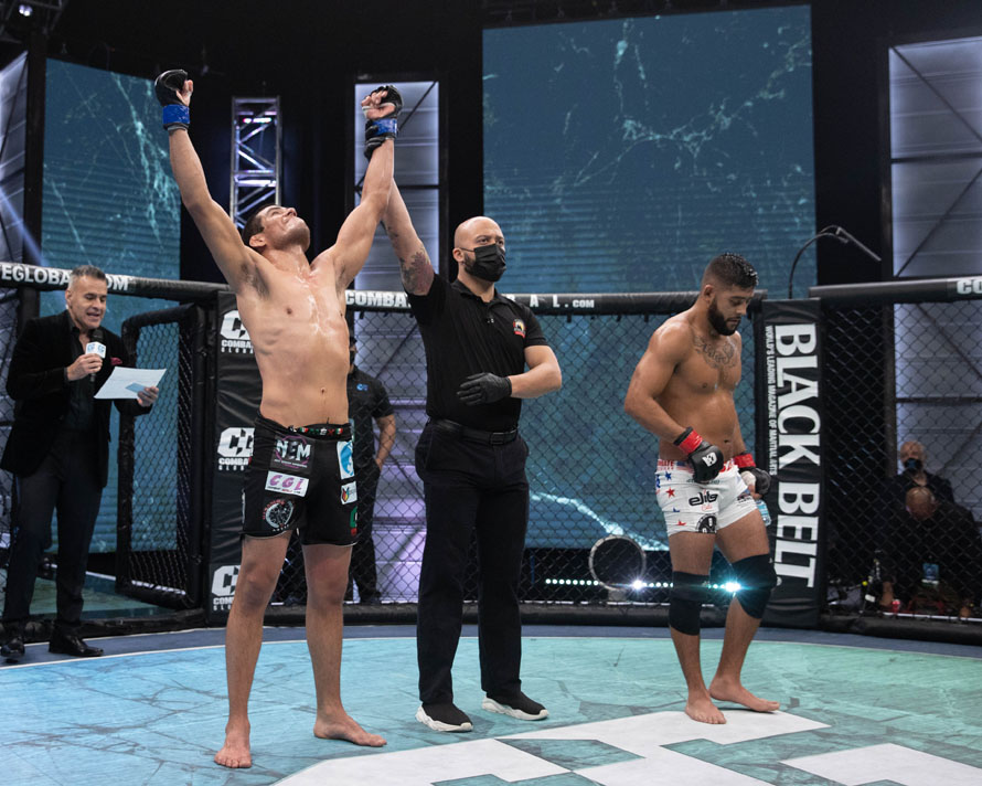 Daniel sanchez vs levi escobar dk